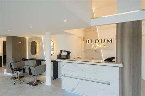 Salon bloom. Contact Info & Hours of Operation. 1160 Upper Paradise Rd, Unit #2 Hamilton, ON L9B 2N9 (905) 318 7188 info@bloomsalonhamilton.com. Monday to Friday: 10am – 7pm Saturday: 10am – 6pm Sunday: CLOSED. Bloom Salon is a Hair & Nail Salon located in Hamilton, Ontario. Our team of highly trained professionals are ready to achieve your hair & nail ... 