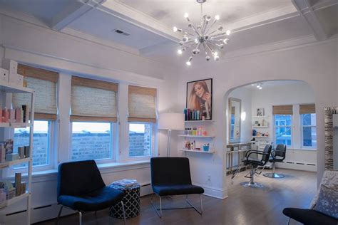 Salon blue. Boasting a modern and tranquil setting, Salon Blu at Brier Creek welcomes you to a relaxing experience of luxury, comfort, and rejuvenation. Located off of I-540, this salon is easily accessible from Raleigh, Durham, and Chapel Hill. 