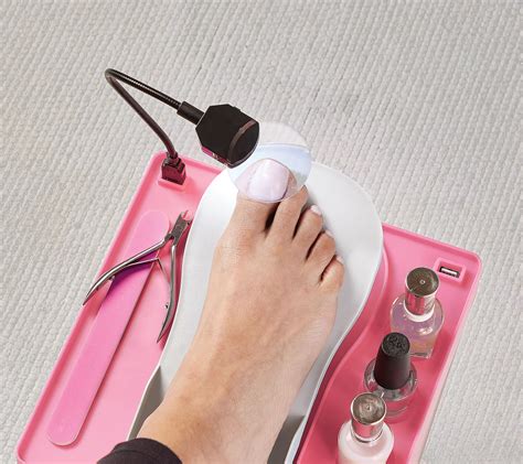 Salon Step Deluxe is the beauty footrest for easy, at-home pedicures, that's also great for clipping, painting, polishing and cleaning nails. Just open it up and place it on the floor. The innovative, angled design keeps your feet in the perfect position to comfortably paint your nails. With an adjustable footrest, and two luxurious .... 
