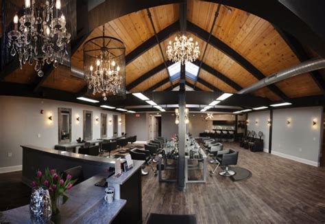 Salons in naperville. 18/8 Men’s Hair Salon – Naperville, IL Valorie 2021-03-04T18:28:36+00:00. 18|8 Naperville, IL. Look better, feel better, perform better. We are located on Freedom Drive, north of Diehl Road and immediately south of the Naperville exit on I-88. 