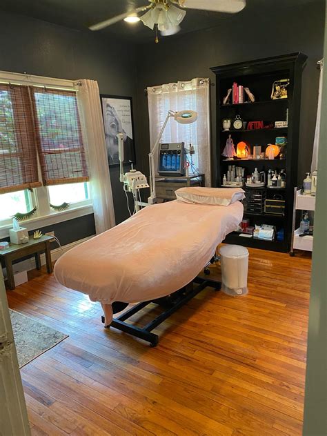 hours. mon - sat: 10 am - 5 pm mornings, evenings and sundays: by appointment only. about us • wax + sugar • faq • services • appointments • careers • contact us • skin care products
