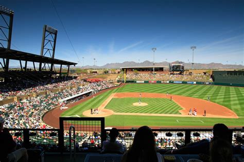 Salt River Fields at Talking Stick - Wikipedia