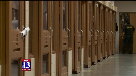 Salt lake jail bookings. Saturday-2024/02/17. View and access Salt Lake County Jail dockets and rosters. 