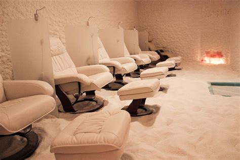 Salt suite. Cleveland's Stella Luna offers our salt spa for natural relief for a variety of respiratory and skin conditions. You don’t need an ancient salt cave to experience the restoration of Halotherapy! (440) 879-8517. ... 17951 Jefferson Park Rd … 