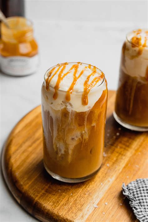 Salted caramel cold foam. Here’s a savory-meets-sweet refreshing beverage certain to delight: our signature, super-smooth cold brew, sweetened with a touch of caramel and topped with a salted, rich cold foam. Served Iced. Iced. Serving Size. Tall (354mL) Grande (473mL) Venti (591mL) 