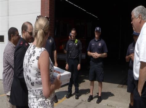 Salvation Army donates donuts to first responders, veterans