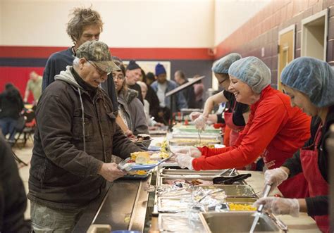 Salvation Army holds its Christmas meal program