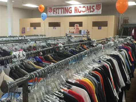 Nov 7, 2015 · Salvation Army Store Re-Opens - Lake Forest, CA - Great deals in a pleasant atmosphere . 