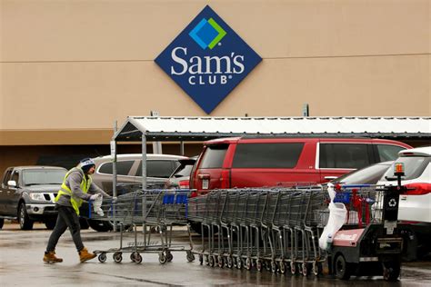 Sam's club distribution center taylor reviews. If you’re looking for a way to save money on groceries, household items, electronics, and more, look no further than Sam’s Warehouse Club. As one of the leading warehouse club reta... 