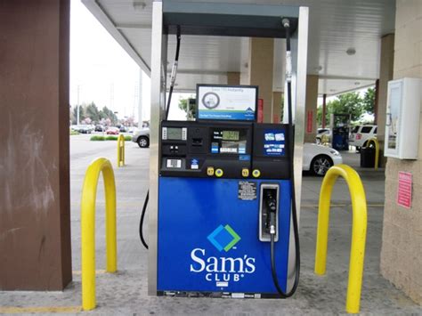 Someone keeps reporting the wrong price over six times of $4.45, apparently trying to deceive the public. Per Samsclub.com the actual price is $5.29 on 8/15/23 until today 8/19/23. Recommend verifying thru samsclub.com and pick Fountain Valley club. I love sams club gas, always faster than costco.. 