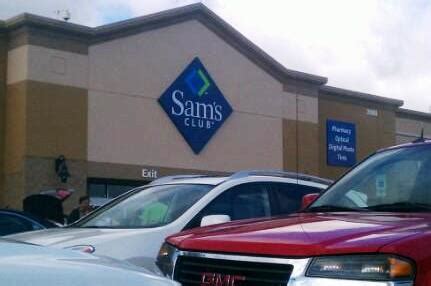 You have a choice between two ways to get a Sam’s Club membership, according to Sapling. You can visit a Sam’s Club warehouse store and join at the customer service counter. Or, yo.... 