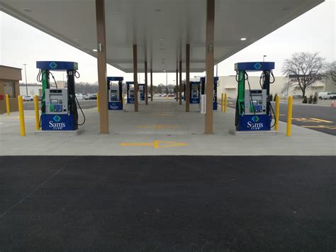 Sam's Club in Irving, TX. Carries Regular, Premium. Has Membership Pricing, Pay At Pump, Air Pump, Payphone, Membership Required. Check current gas prices and read customer reviews. Rated 4.3 out of 5 stars.