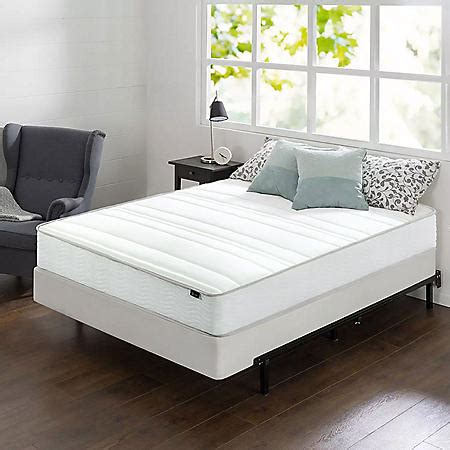 What Are the Best Box Spring Brands? Sam's Club carries a variety of box springs from leading brands such as Beautyrest, Serta Zinus and more. Metal box springs are heavy-duty and designed to last. There are also wood box springs available. These are sold as a kit and are easy to assemble in the bedroom, avoiding hard-to-maneuver corners and ... . 
