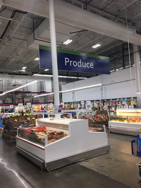The warehouse club is offering new members a $45 credit to use on your first Sam's Club purchase (made within 60 days of joining) when they sign up for an annual fee of $45. A Sam's Club .... 