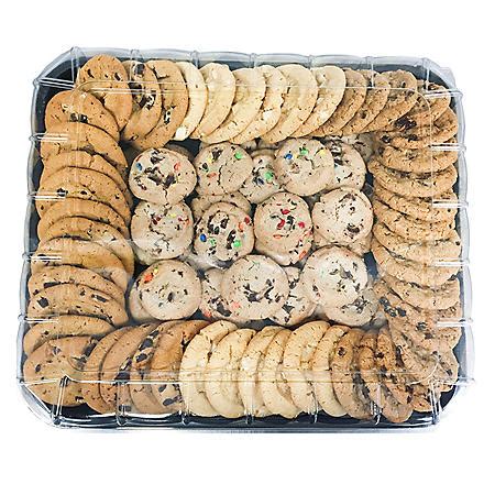 From appetizers and party trays to deli and sides, Sam’s Club prepares and serves everything. Their appetizers and party trays include a great variety such as: ... Assorted Cookie Tray: 84 ct. $19.98: Spinach Artichoke Dip: 32 oz. $7.48: Yukon Gold Mashed Potatoes: 4 lbs. $7.98: Tandoori Style Naan Bites: 22.2 oz. $5.48:. 