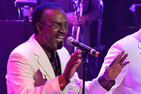 Sam Gooden, one of the founding members of the Chicago soul group The Impressions and a member of the Rock & Roll Hall of Fame, has died