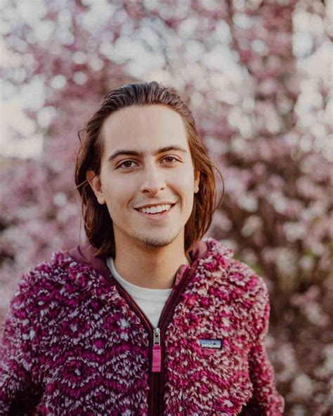 Besides Jake, Josh Kiszka has three other siblings as well. Generally speaking, interested individuals will be most familiar with Sam Kiszka, who would be the twins’ younger brother. This is because he is in the band Greta Van Fleet as well, being the bass player to Josh’s singer and Jake’s guitarist. 4.. 