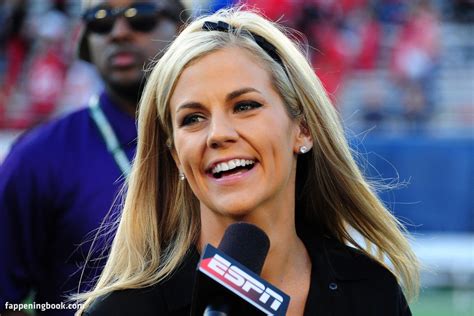 Sam ponder nude. Samantha Ponder is a renowned sportscaster who throughout her professional career has worked with many major sports television networks. Her career in the field of journalism initially began as a hostess at ESPN Zone and after a short period, she landed the opportunity to work as a researcher-assistant on a college football studio show. 