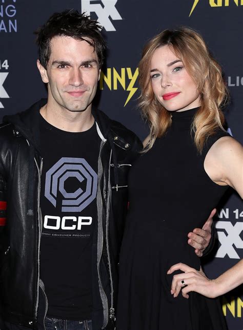 Sam Witwer has been engaged to Allison Mack (2013 - 2014). Sam Witwer has been in relationships with Nicole Bilderback (2008 - 2010). About. Sam Witwer is a 46 year old American Actor. Born Samuel Stewart Witwer on 20th October, 1977 in Glenview, Illinois, USA, he is famous for Smallville in a career that spans 2001–present. His zodiac sign ... 
