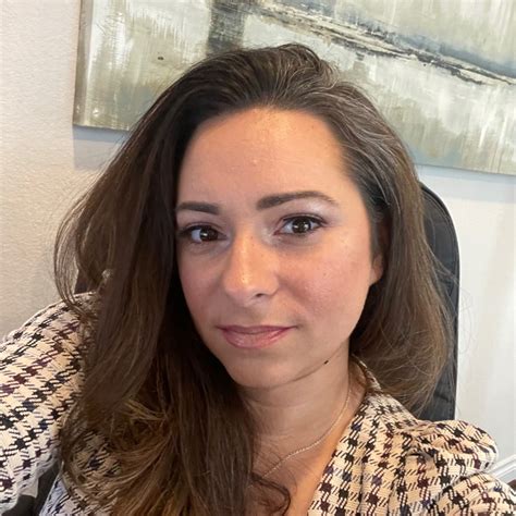 Samantha Gutierrez Yelp Dubai