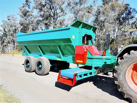 Sammut Spreaders for sale Farm Machinery AgTrader, Australia