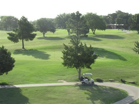 A comprehensive list Of golf courses In the Ardmore, OK area, together With nearby courses In OK. Included are course descriptions, reviews, ratings, yardage maps, scorecards, ... 519 Country Club Rd, Ardmore, OK, 73401-1019 3 miles from the center of Ardmore. view course details. 18 Holes. 70 Par. 6,453 Yards. Driving Range: Yes. …. 