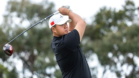 Sampson Zheng shoots 65 to take 3rd-round lead at Asia-Pacific Amateur at Royal Melbourne