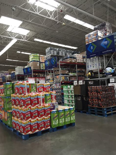 Sams altoona. If you’re a Sam’s Club member or looking to become one, finding the nearest location is essential. With over 559 locations across the United States, it can be overwhelming to find the one closest to you. 