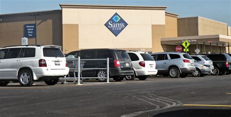 Sams club glen carbon il. Reviews from Sam's Club employees in Glen Carbon, IL about Management 