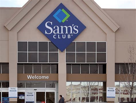 Sams quincy il. Great team and room to grow. Truckload Sales Coordinator (Former Employee) - Quincy, IL - March 1, 2014. Working for Sam's Club was a great experience and allowed me to hone my skills in management and marketing. I worked my way up relatively quickly from a member service associate to a supervisor, and ultimately a Truckload Sales Coordinator. 