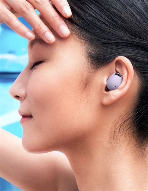 Samsung galaxy buds pro 2. Samsung's Galaxy Buds 2 Pro might not have garnered much attention during Unpacked, but these new earbuds look to be rather impressive. But has Samsung done enough to provide a worthy replacement for 