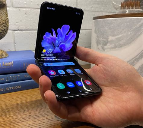Samsung hopes you'll flip over latest foldable phones