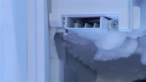 Samsung ice maker freezing up. 