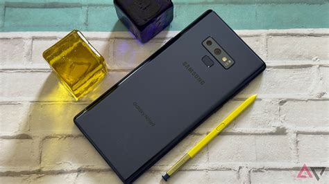 Samsung note 10 android 14.  AR Emoji provides various modes. 5. 00.  ...