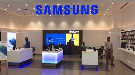 5499 Warrensville Ctr Rd. Maple Heights, OH 44137. (216) 400-9199. Audio & Video. Support for Samsung products. Phone: 1-800-SAMSUNG (1-800-726-7864).