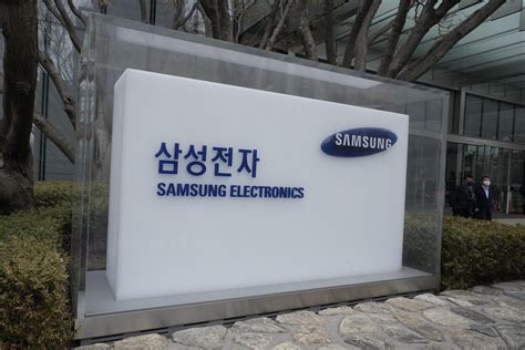 Samsung to invest $230 billion to build “mega” chip cluster