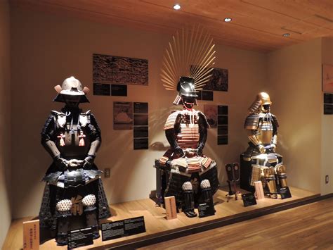 Samurai museum. Antique Samurai Armor / YOROI. This section features real Japanese armor from the Samurai times. Such antique outfits are still being preserved by professionals and private collectors, as the armor was also a part of Samurai’s fashion. On top of that, Samurai would often think of their armor as trophies of their political status. 