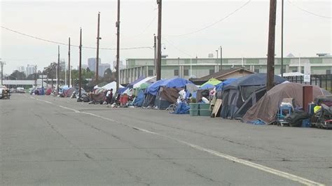 San Diego files petition to push Supreme Court to hear homeless camp bans case