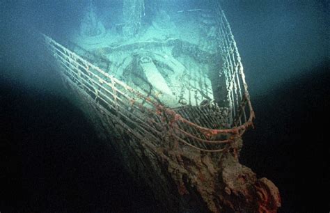 San Diego researcher who helped discover Titanic wreckage mystified by missing submersible