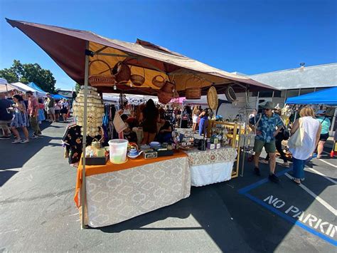 San Diego swap meet tour: Where to find used goods, vintage clothes, antiques & more
