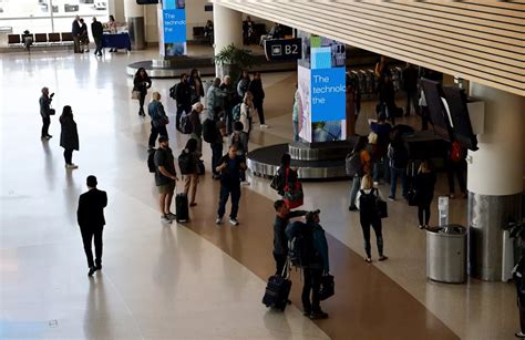 San Jose Airport passenger activity flattens out as trips start to ebb