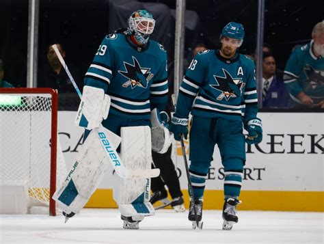 San Jose Sharks’ Quinn blasts ‘soft, slow’ play after latest home loss