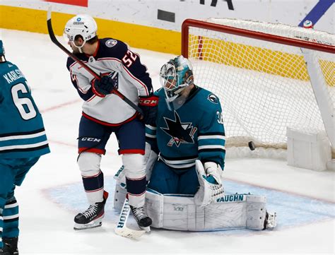 San Jose Sharks’ home futility continues in loss to NHL’s last place team