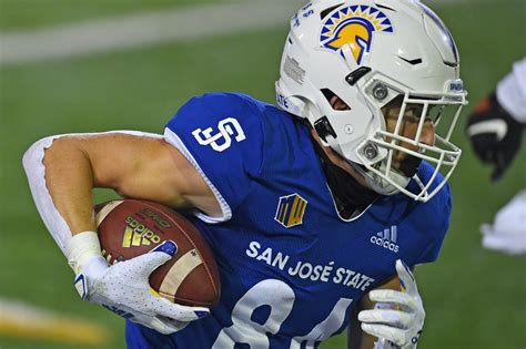 San Jose State beats UNLV 37-31; Mountain West ends in 3-way tie for first
