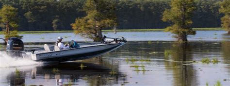 Find a Suzuki Marine outboard dealer near you. Search by outboard engine sales, service and repair options. ... Boat Tests; Outboards Open menu. 2.5 – 30 HP; 40 .... 