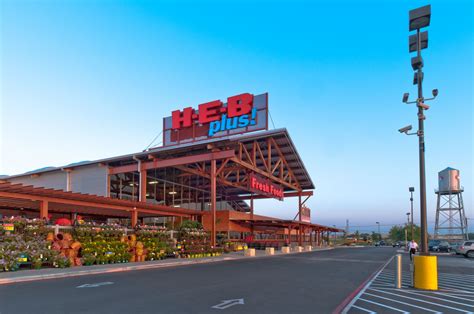 Store Details Make McCreless Market H‑E‑B plus! My H‑E‑B Store No Store Does More™ to bring families in Texas the very best locally grown produce, 100% pure beef, and hundreds of products made around the world - all at great low prices.. 