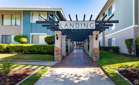 San bernardino rentals. Northwest San Bernardino offers a variety of apartments for rent, with its mix of residential neighborhoods and commercial areas providing a convenient and desirable living environment. Northeast San Bernardino is another great option for those seeking apartments for rent, with its proximity to shopping centers, schools, and parks making it … 