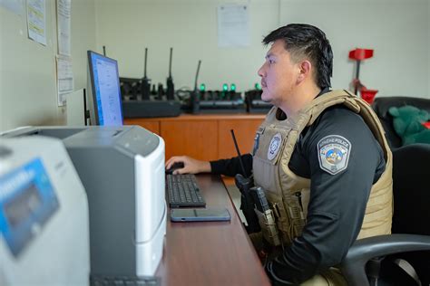 San carlos police dispatch. .  <a href=http://server.kimi618.com/vendor/kmw2...