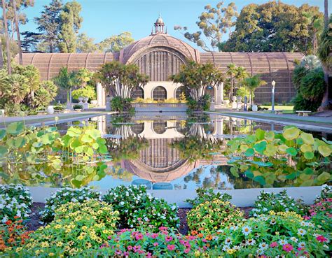 San diego botanic garden. DID YOU KNOW? The San Diego Botanic Garden Has Been Named One of TOP 10 North American Gardens Worth Travelling For!. Located 30 minutes north of San Diego in Encinitas, California, the 37-acre San Diego Botanic Garden offers visitors a chance to see all sorts of lovely foliage: rare bamboo groves, desert gardens, a … 