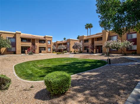 Modern Apartments for Rent in North Phoenix | San Valiente. (833) 208-7550. 2220 West Mission Lane, Phoenix, AZ 85021.. 
